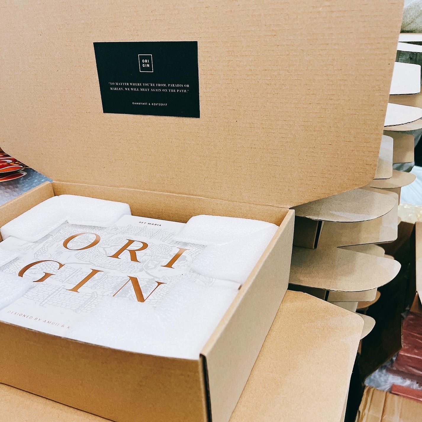 Additional Shipping fee (box)